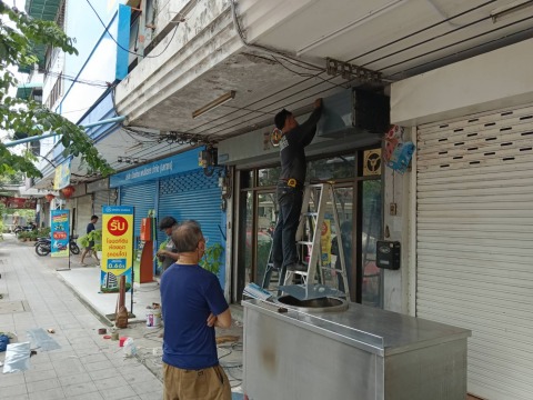 เปลี่ยนประตูม้วนระบบมือดึงเป็นระบบไฟฟ้า สมุทรสาคร