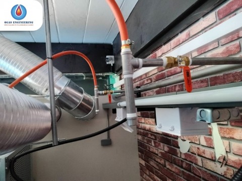 รับเดินท่อแก๊สโรงงานอุตสาหกรรม