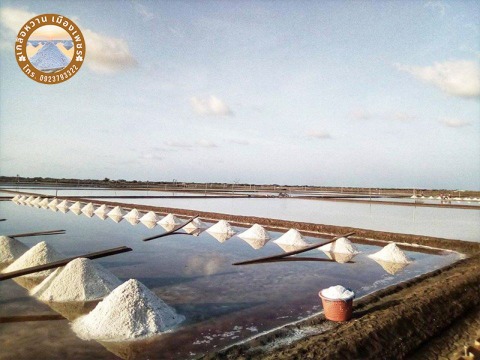 ซื้อเกลือแท้จากนาเกลือเพชรบุรี