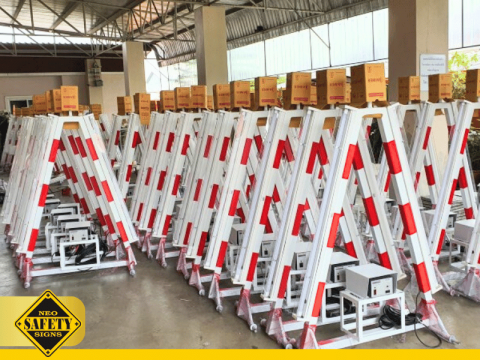 รับออกแบบติดตั้งป้ายทุกชนิด