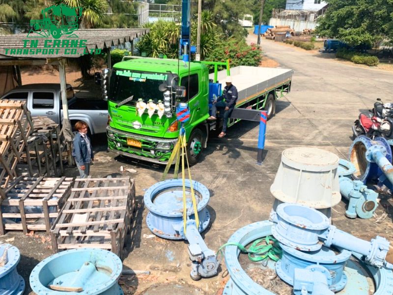 เช่ารถเฮี๊ยบ3ตัน สมุทรปราการ