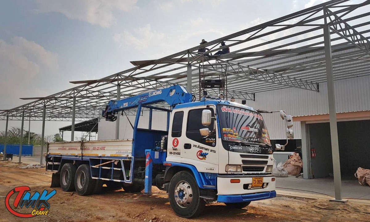 บริการรถเฮี๊ยบรับจ้าง ชลบุรี