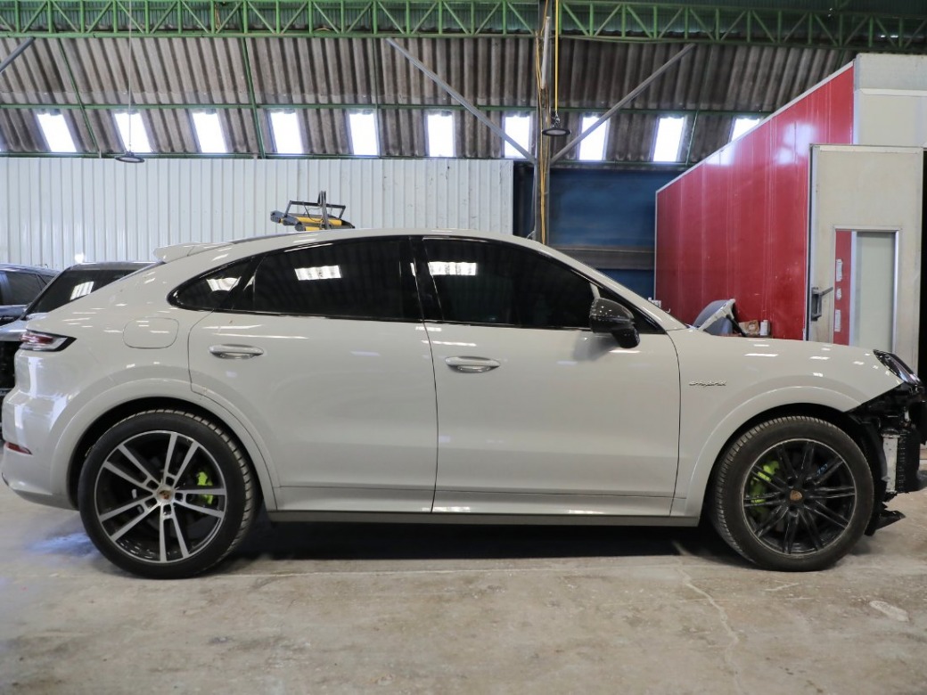 ซ๋อมสีและซ่อมตัวถัง