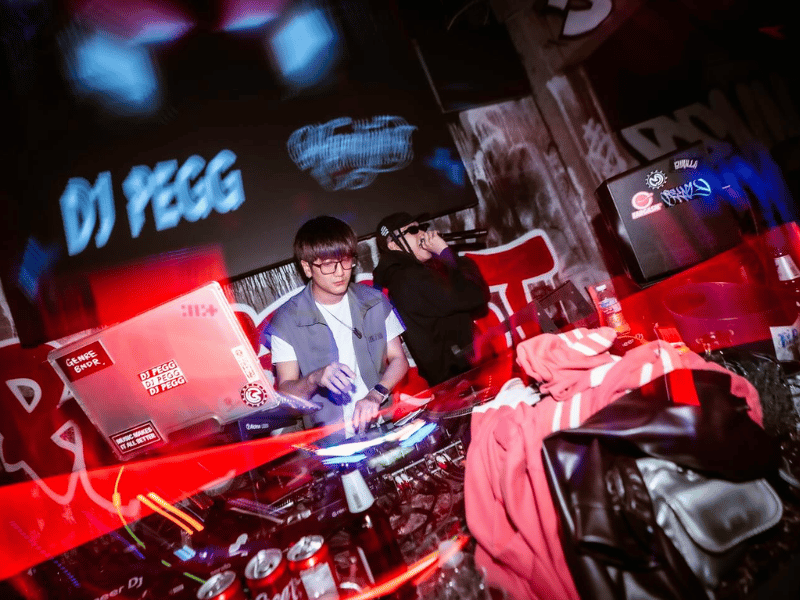 Pennyblack Soi Cowboy