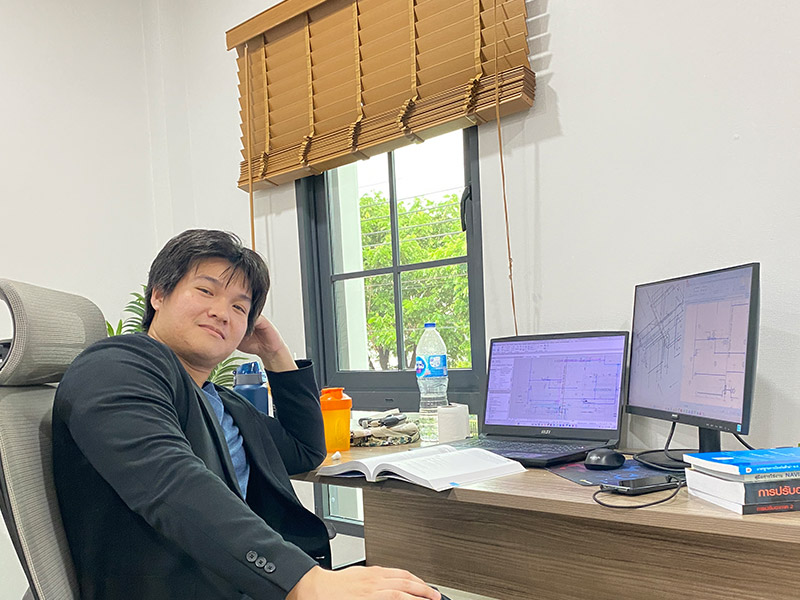 ผู้เชี่ยวชาญด้านการออกแบบและเขียนแบบ 3 มิติ 