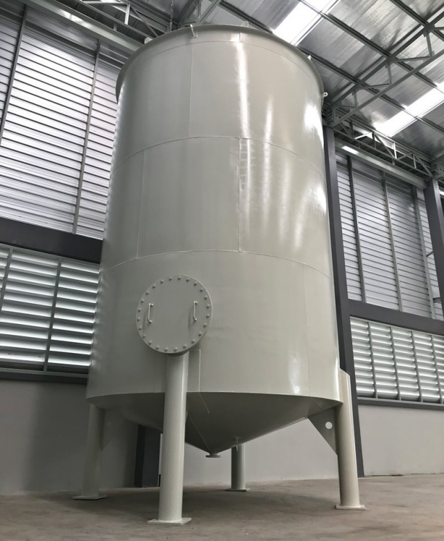 ติดตั้งถัง Stainless Steel Oil Tank ติดตั้งถัง Stainless Steel Oil Tank