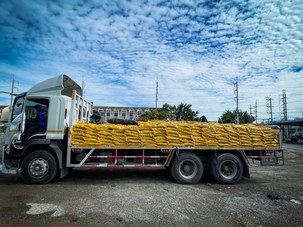 พร้อมส่งยางมะตอยสำเร็จรูป พร้อมส่งยางมะตอยสำเร็จรูป