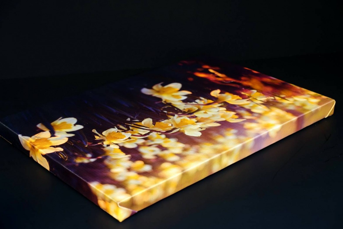 กรอบลอยขึงผ้าใบ