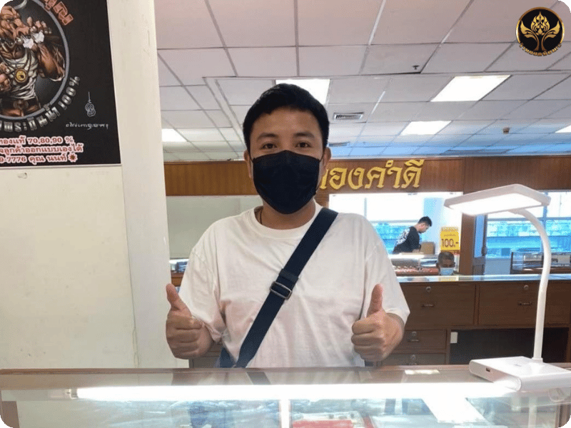 เจ้าของร้านยอดนิยม FC ดูพระแม่น เจ้าของร้านยอดนิยม FC ดูพระแม่น