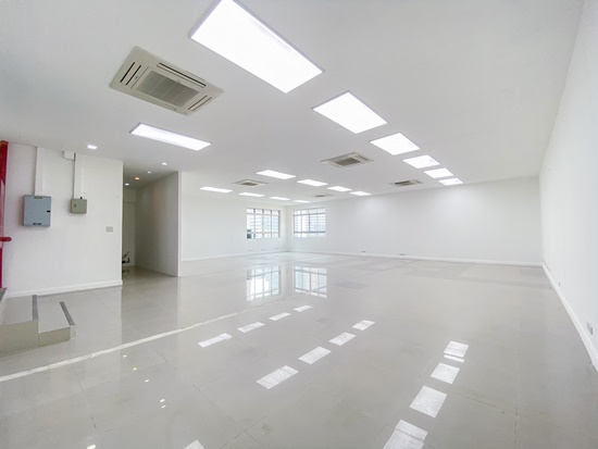 อาคารสำนักงานให้เช่าประตูน้ำ ขนาด 144 sqm.
