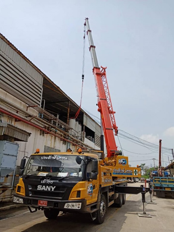 เช่ารถเครนยกเครื่องจักรโรงงาน นนทบุรี