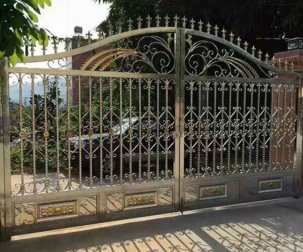 รับทำประตูบ้านสแตนเลส เพชรบุรี