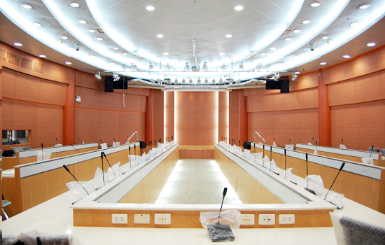 MVP4STARS21910422013_strip-ceiling2 MVP4STARS21910422013_strip-ceiling2